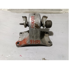 Подушка МКПП NISSAN ALMERA N16 QG16DE 2002-2006 Подушка МКПП NISSAN ALMERA N16 QG16DE 2002-2006