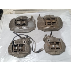 Суппорт тормозной TOYOTA CELSIOR UCF30 3UZ-FE Суппорт тормозной TOYOTA CELSIOR UCF30 3UZ-FE