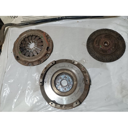Маховик МКПП MITSUBISHI LANCER CS 4G63 2003-2010 Маховик МКПП MITSUBISHI LANCER CS 4G63 2003-2010