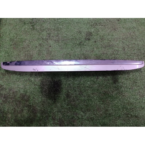 Накладка двери багажника LEXUS RX350 GSU30 2GR Накладка двери багажника LEXUS RX350 GSU30 2GR