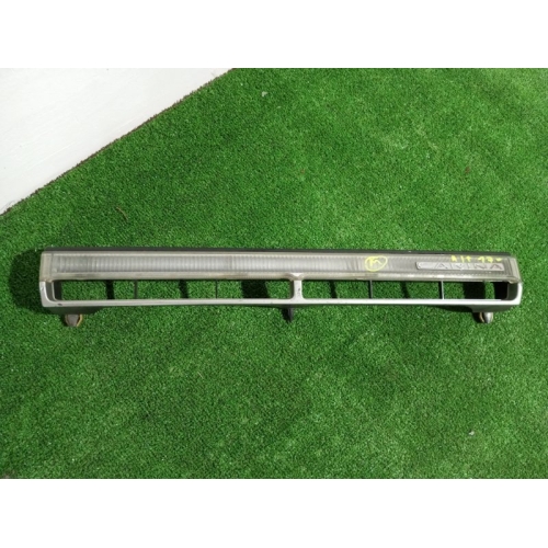 Решетка радиатора TOYOTA CARINA T170 1990-1992 Решетка радиатора TOYOTA CARINA T170 1990-1992